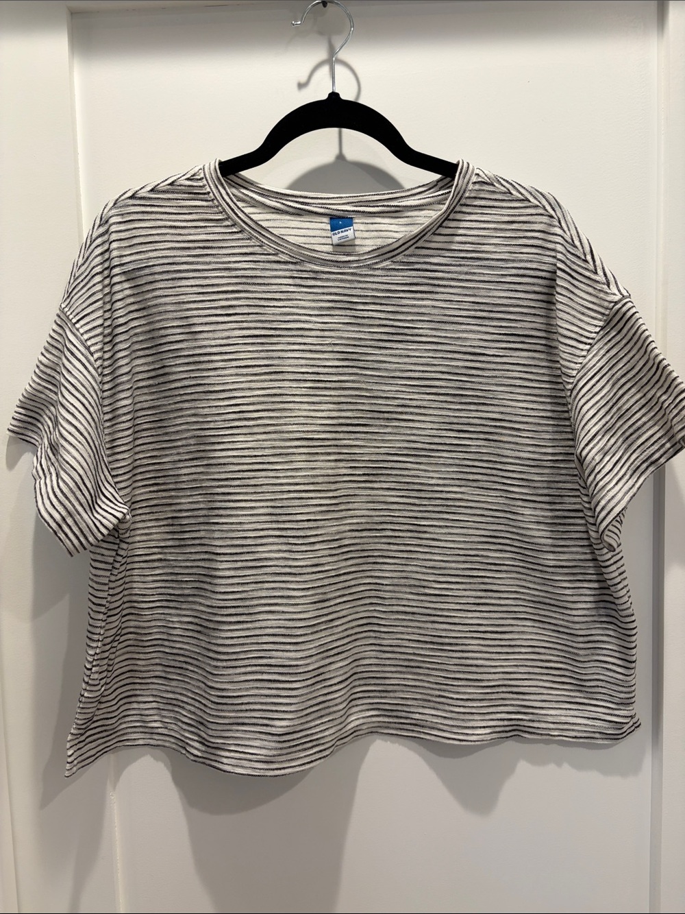 Old Navy Short Sleeve Textured Cropped  Striped Tee - White & Black